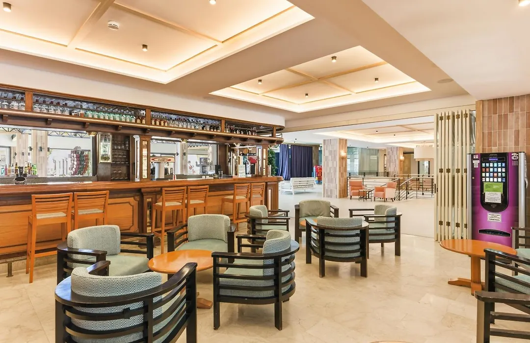 Aquasol Aparthotel-1