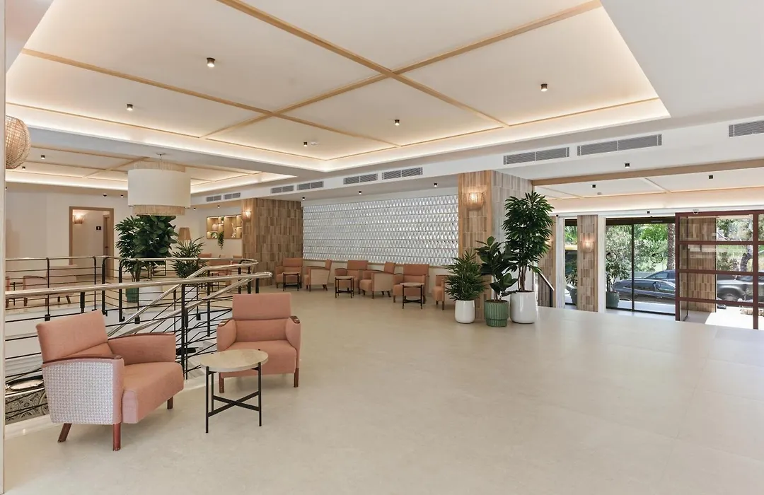 Aquasol Aparthotel-1